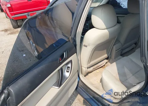 2007 Subaru Legacy 2.5I из США, поврежденный, VIN 4S3BL616677212182